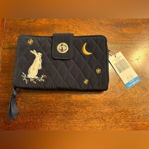 Vera Bradley RFID Turnlock Wallet Winter Forest Rabbit Holiday Navy Clutch Moon